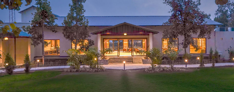 vana retreat corbett